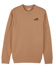 Lade das Bild in den Galerie-Viewer, Sweater - Logo am Herzen | Camel Beige
